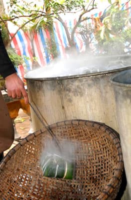 Огромный выбор азиатских продуктов на сайтеОгромный выбор азиатских продуктов на сайте Экзошоп - http://www.exoshop.ru - Вьетнамские, китайские, японские, тибетские, тайские, корейские продукты и товары. Большой выбор: чаи, специи, приправы, соусы, напитки, из экзотических фруктов, вьетнамский кофе, экзотические деликатесы, экзотические фрукты, сладости, товары для красоты и здоровья, и многое другое...